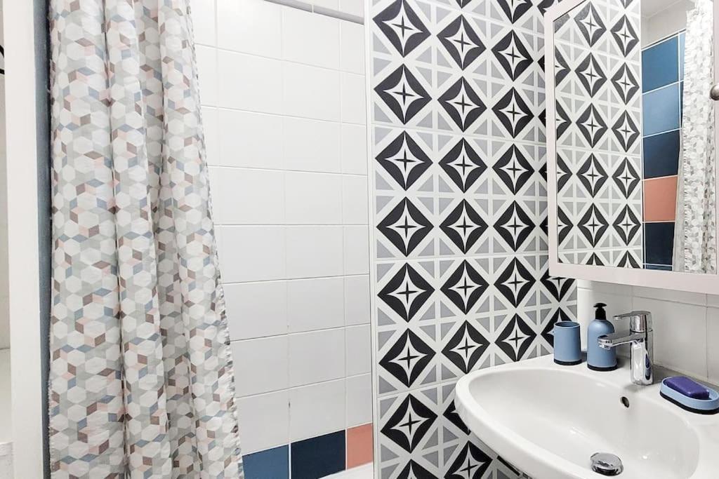 Le Paisible - Parking Privatif Et Balcon Apartamento Nancy Exterior foto